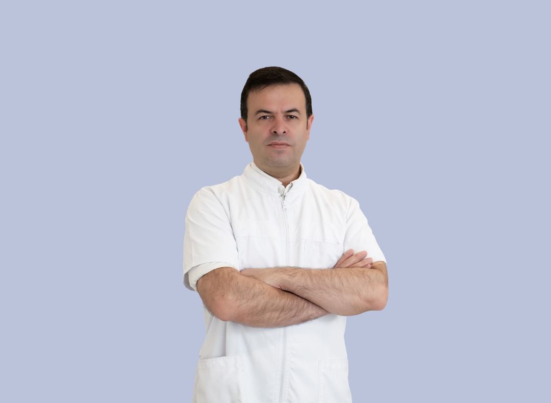 Dr. Gustavo Bacca, orthopedic surgeon in Medellín.