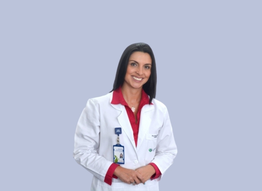 Dr. Paula Andrea Sarmiento Riveros, orthopedic surgeon in Medellín.